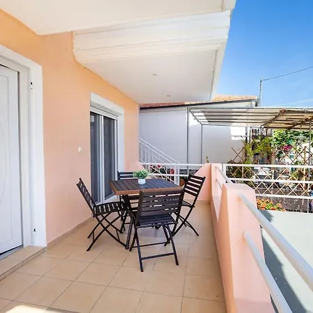 Apartment House Litsa 3