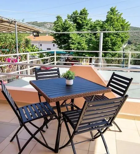 Apartment House Litsa 3