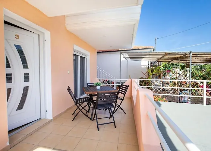 Apartment House Litsa 3