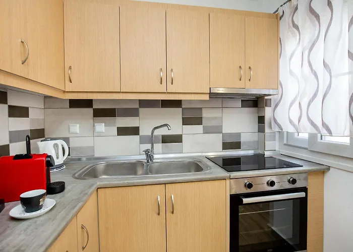 House Litsa 3 * Potos